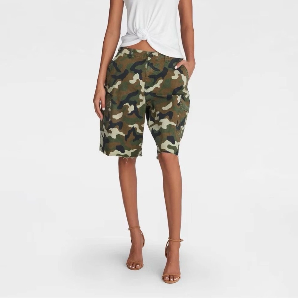 Camo Cargo Bermuda Shorts - Green